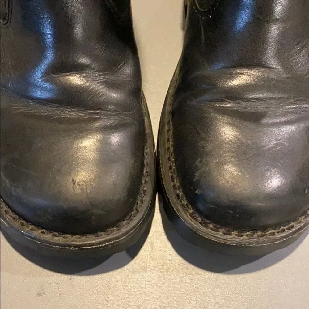 UGG size 6 kids boots.